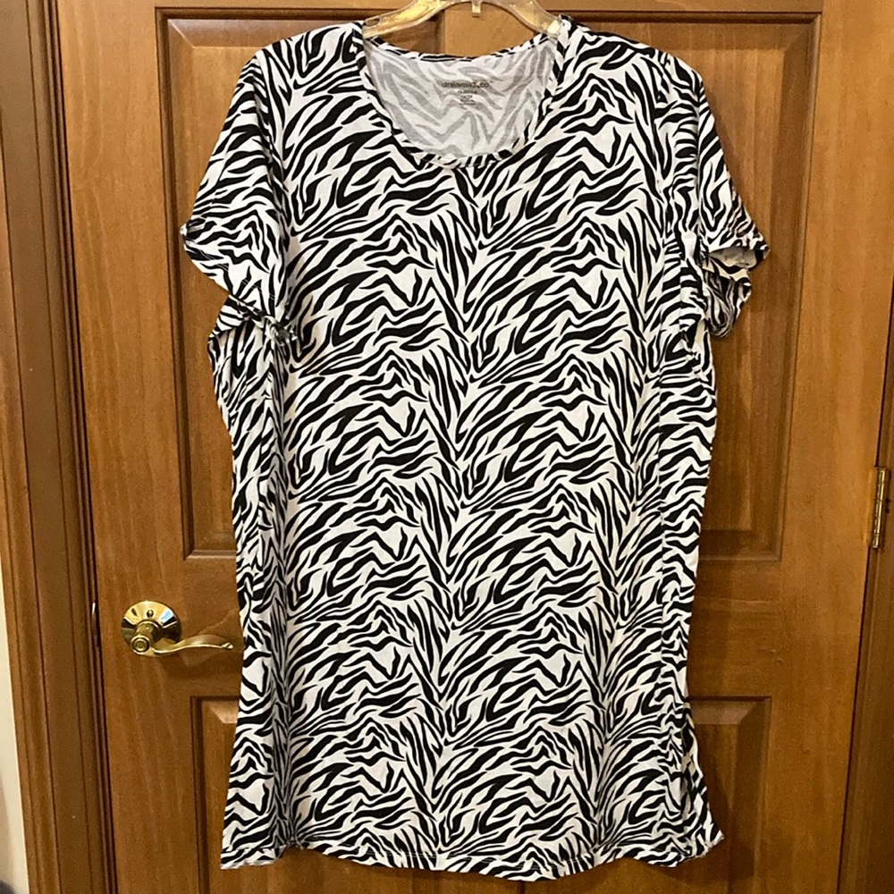 Dreams Co zebra print short sleeve dress 1X/2X